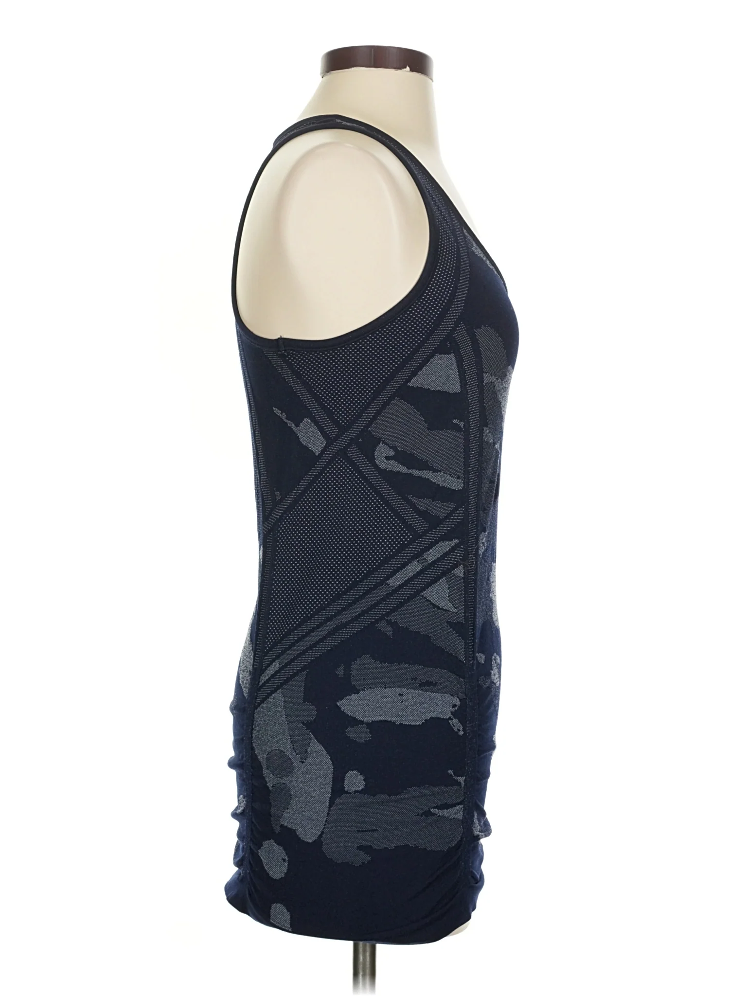 Active Tank - Image 3