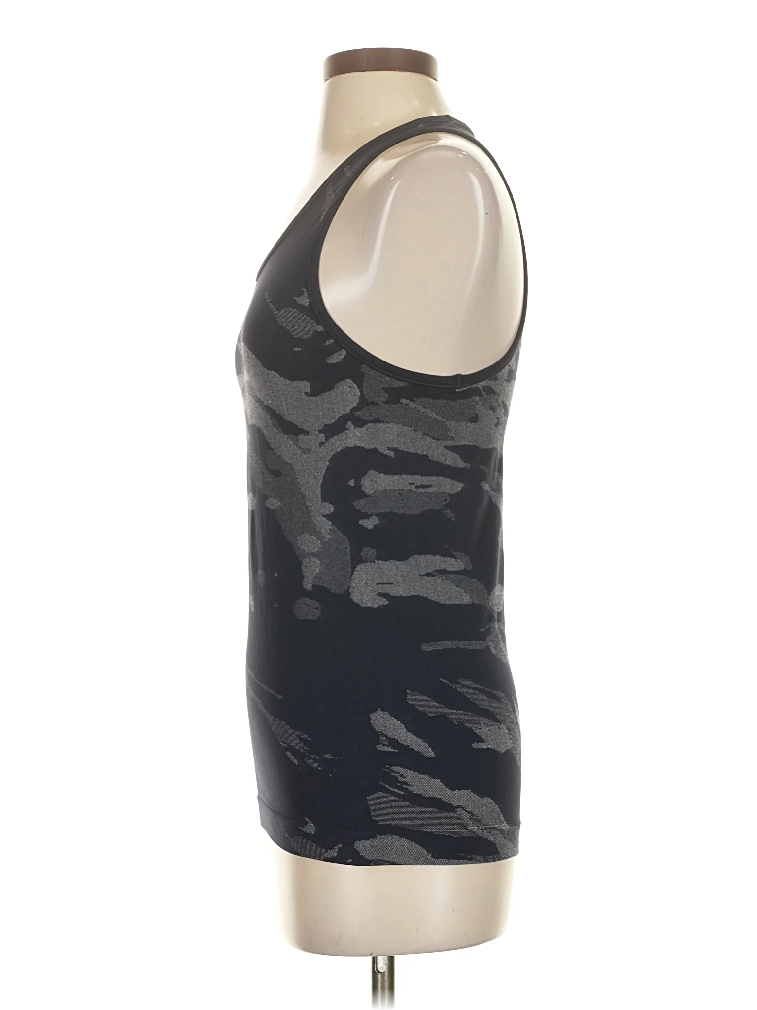 Active Tank - Image 4