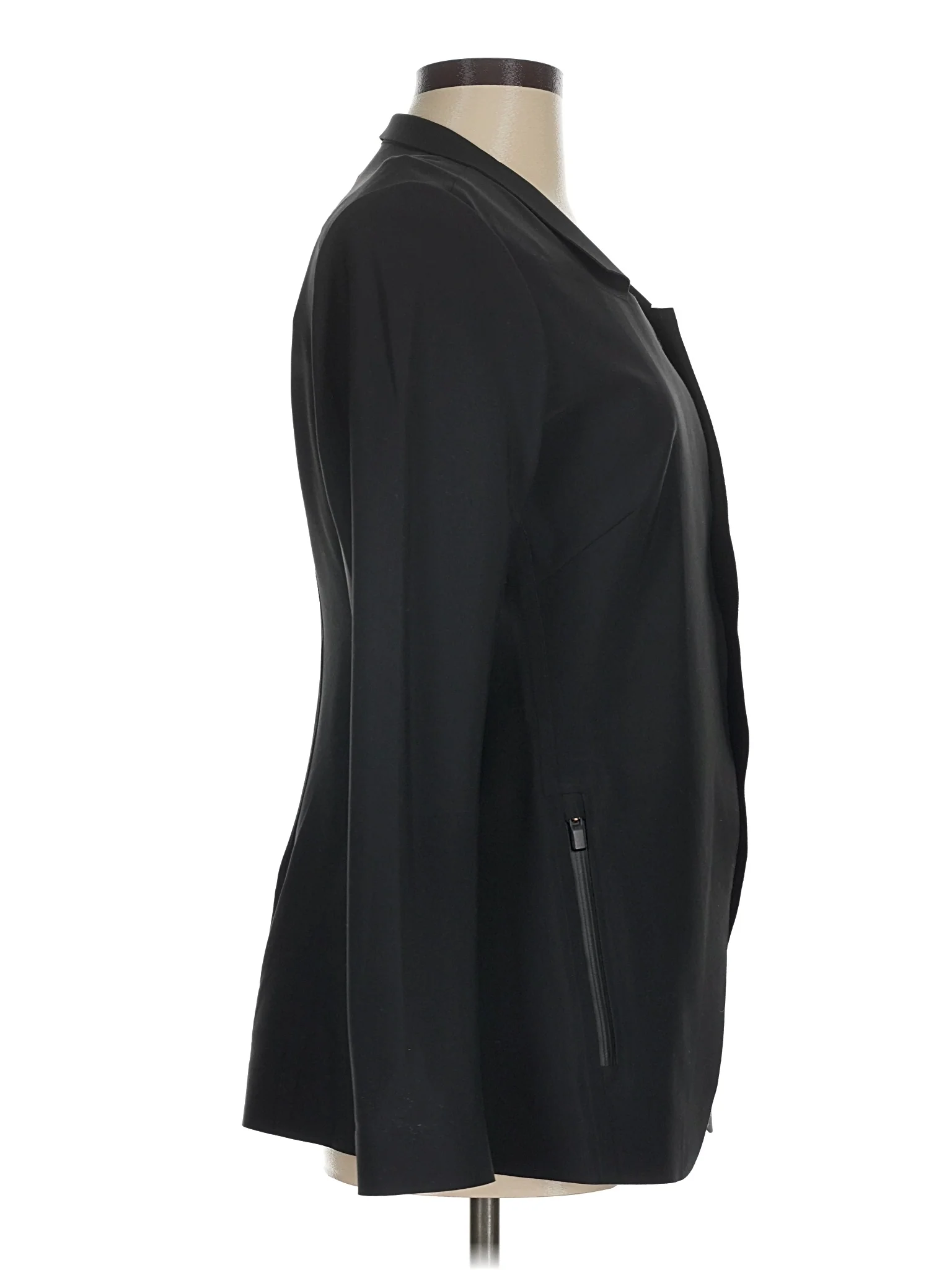 Blazer - Image 3