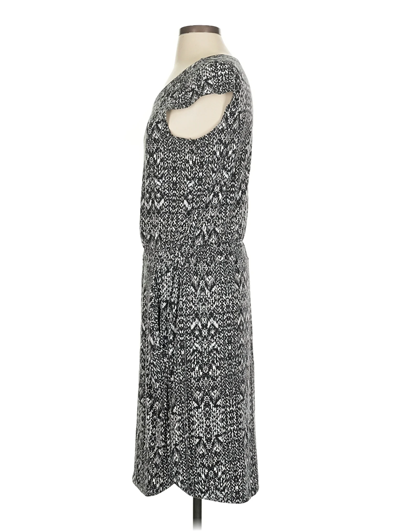 Casual Dress - Image 4