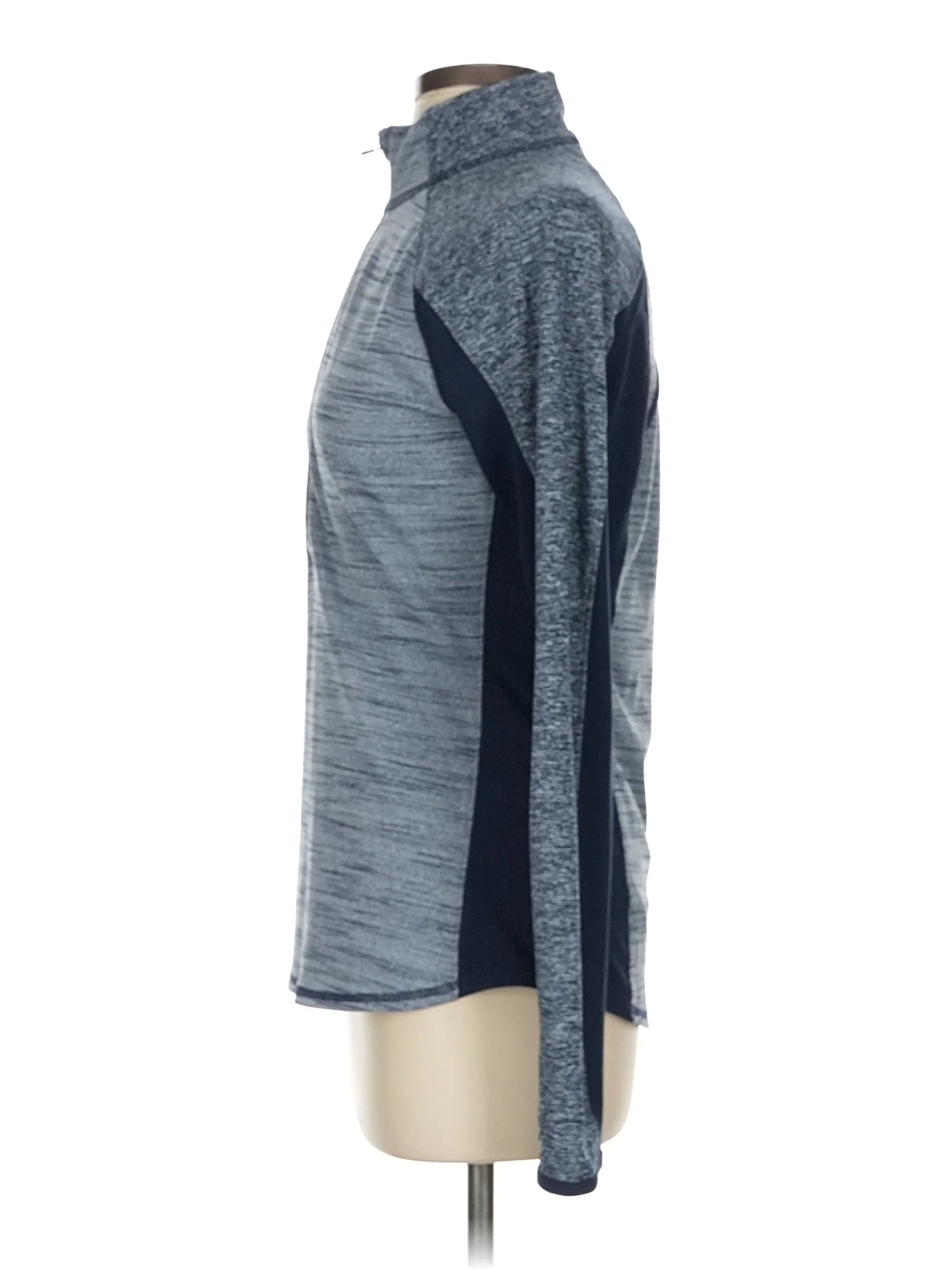 Fleece - Image 4