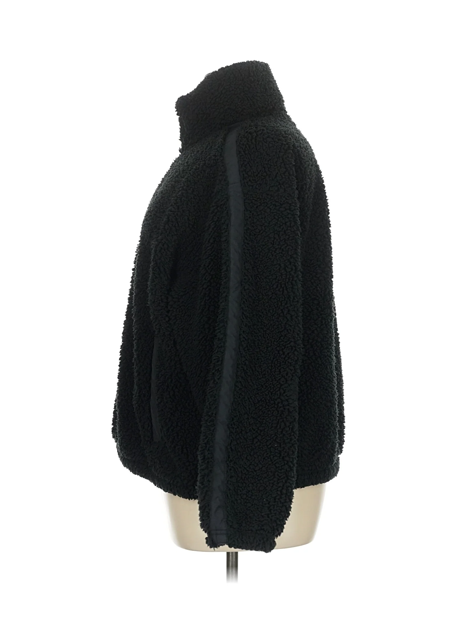 Fleece - Image 4