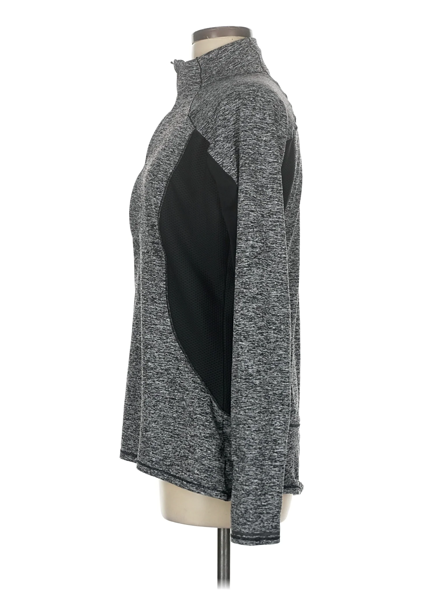Fleece - Image 4
