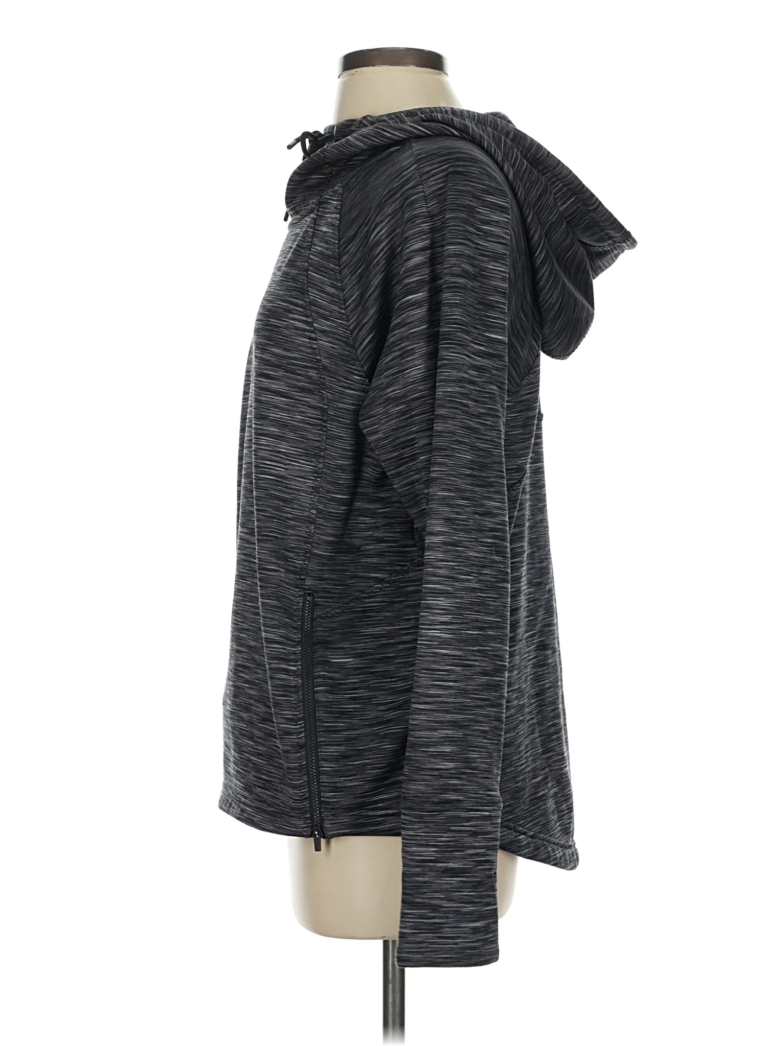 Fleece - Image 4