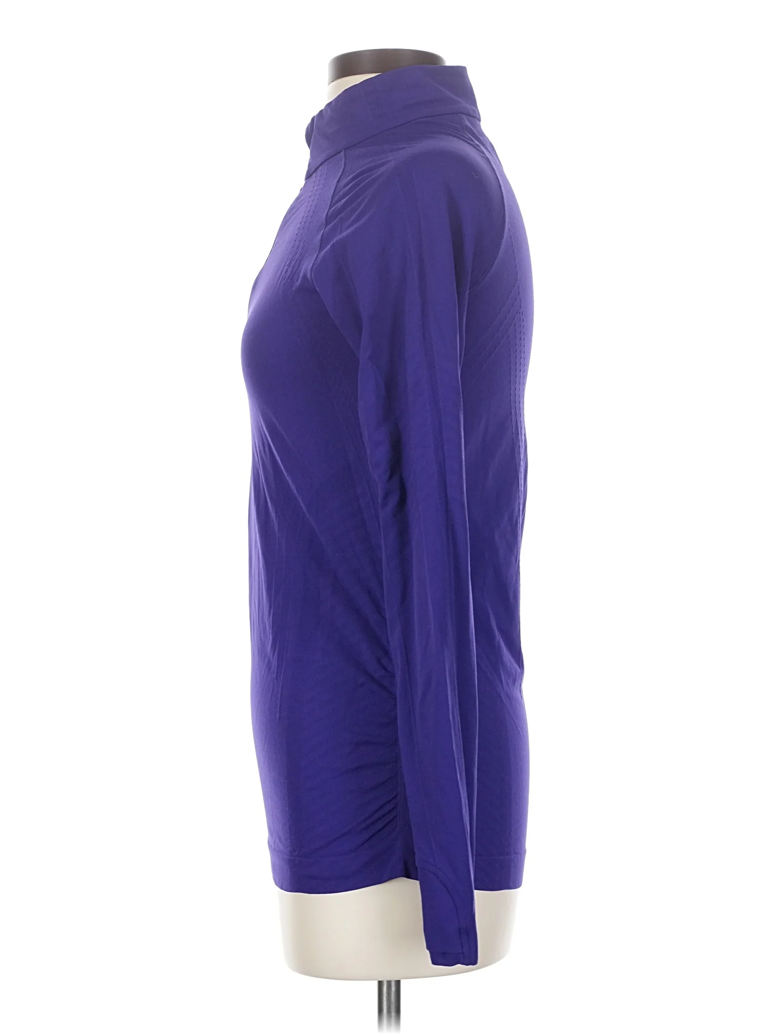 Fleece - Image 4
