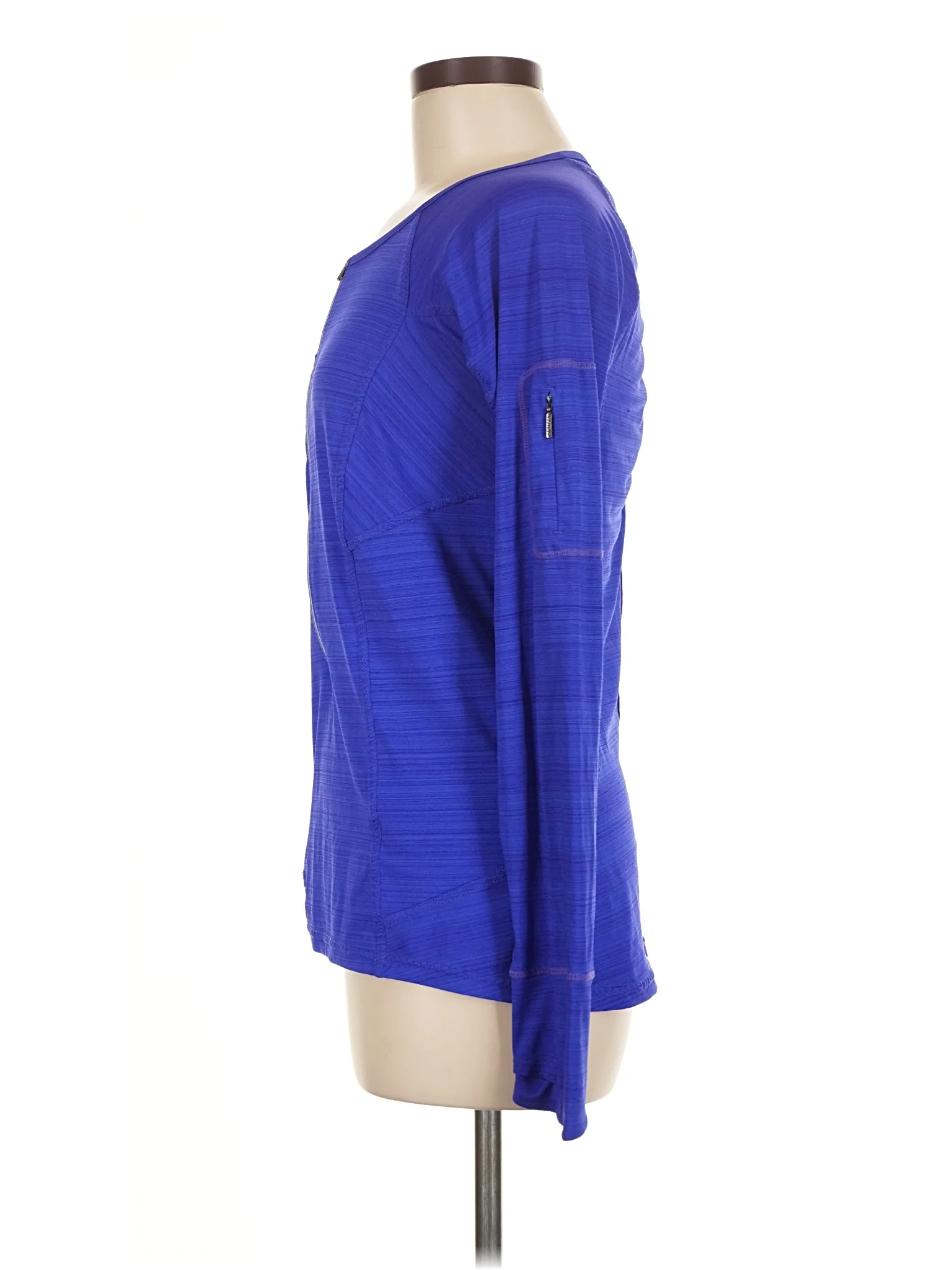 Fleece - Image 4