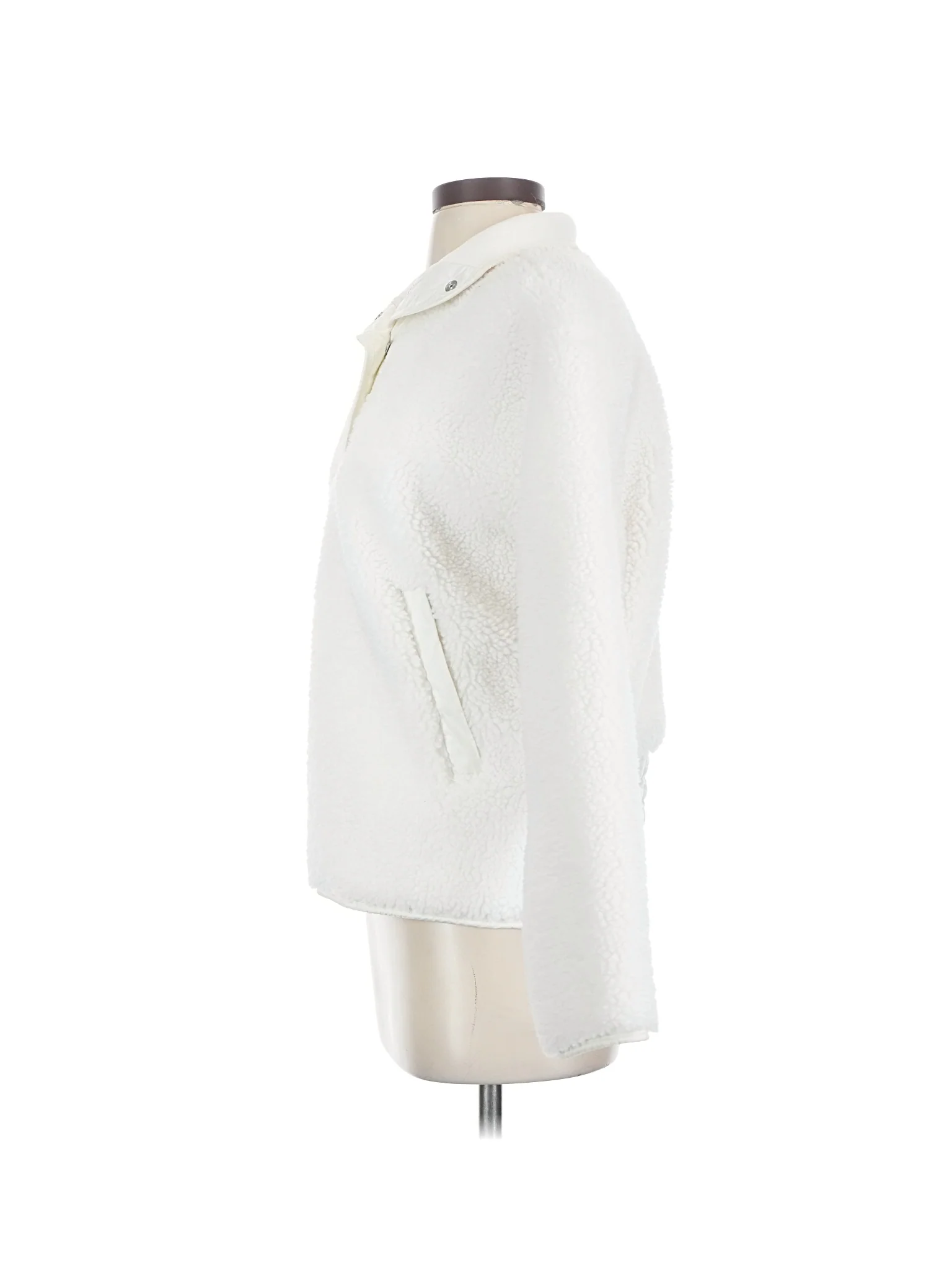 Fleece - Image 4