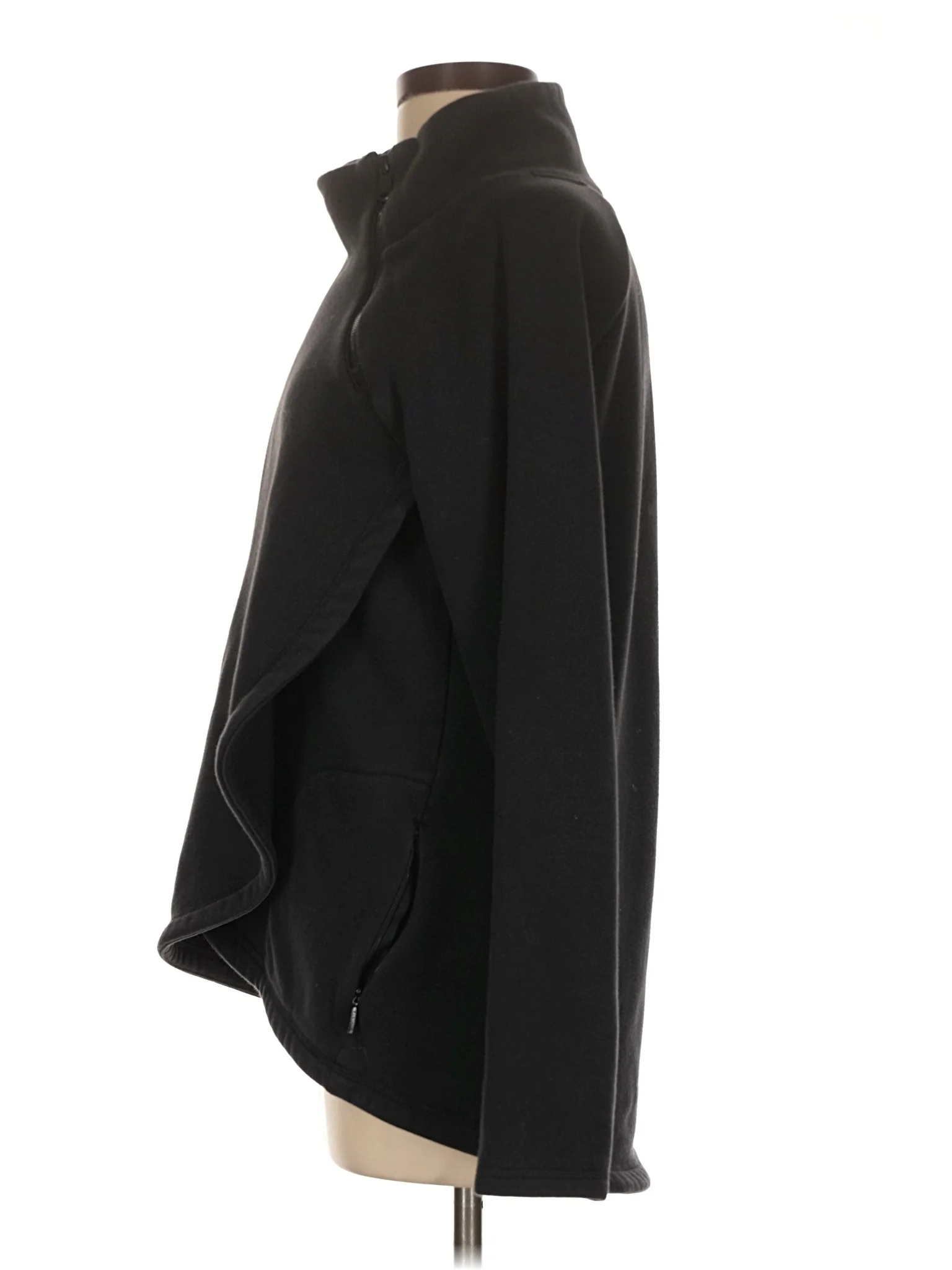 Fleece - Image 4