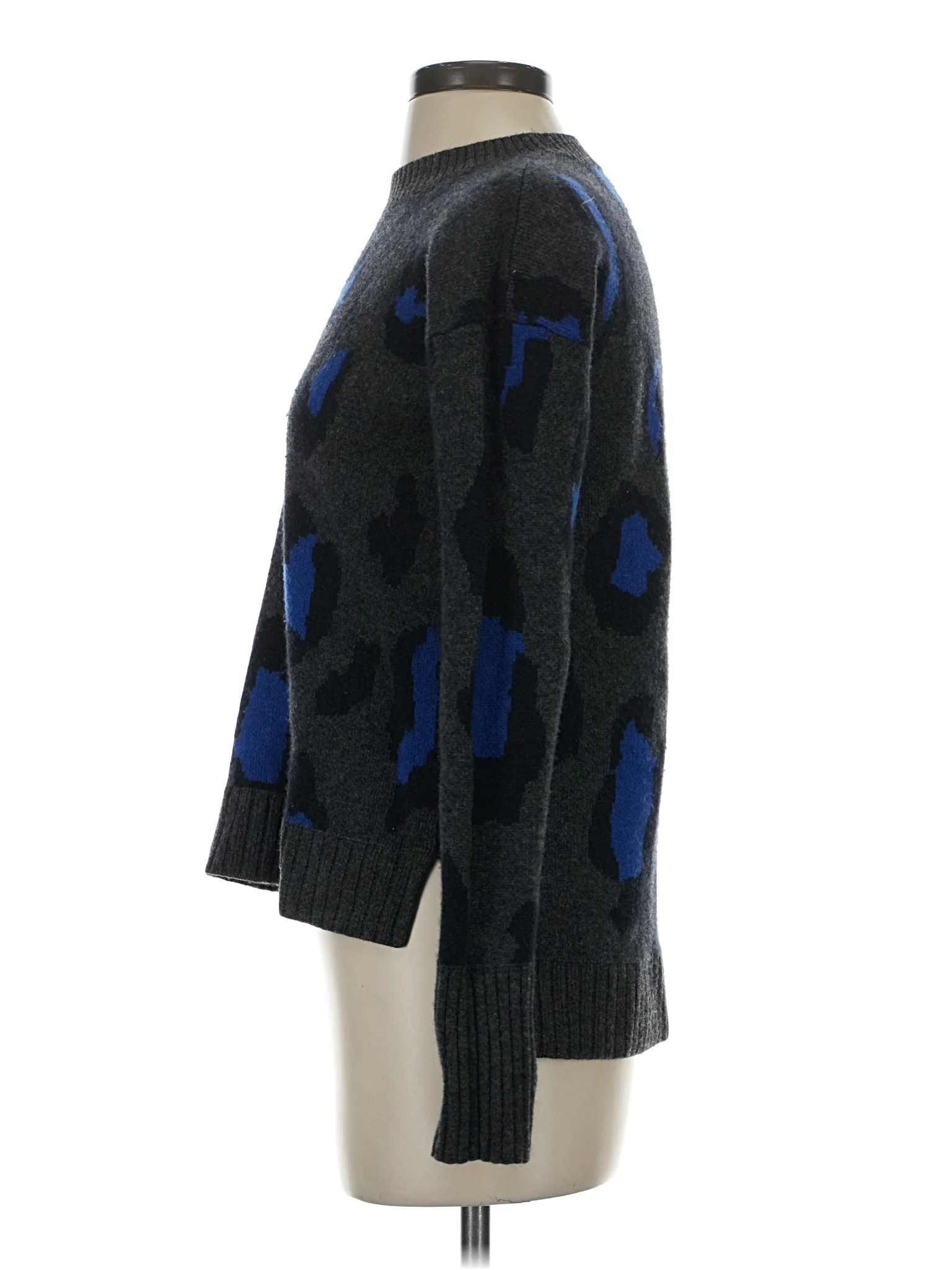 Pullover Sweater - Image 4