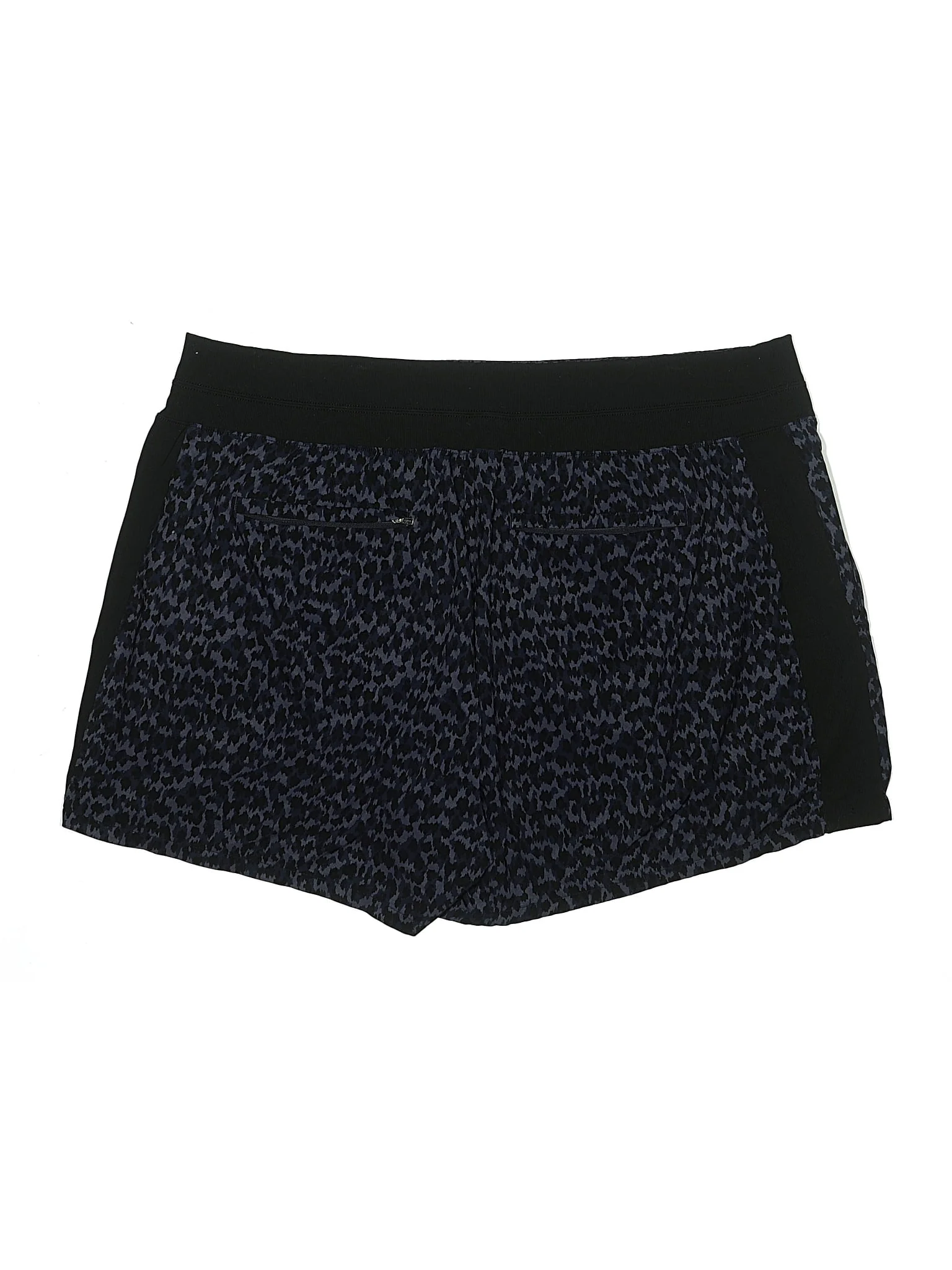 Shorts - Image 2