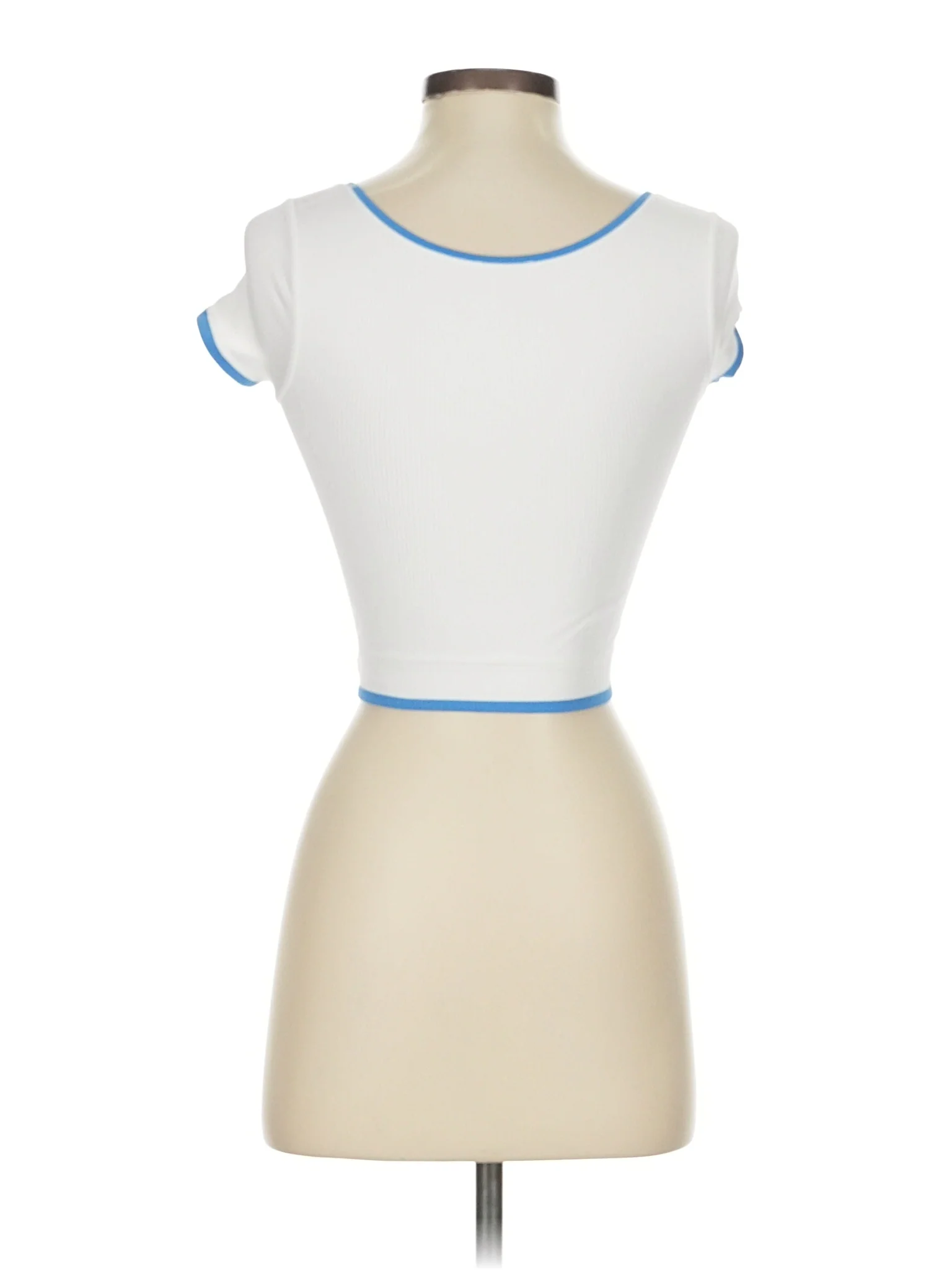 Sleeveless T Shirt - Image 2