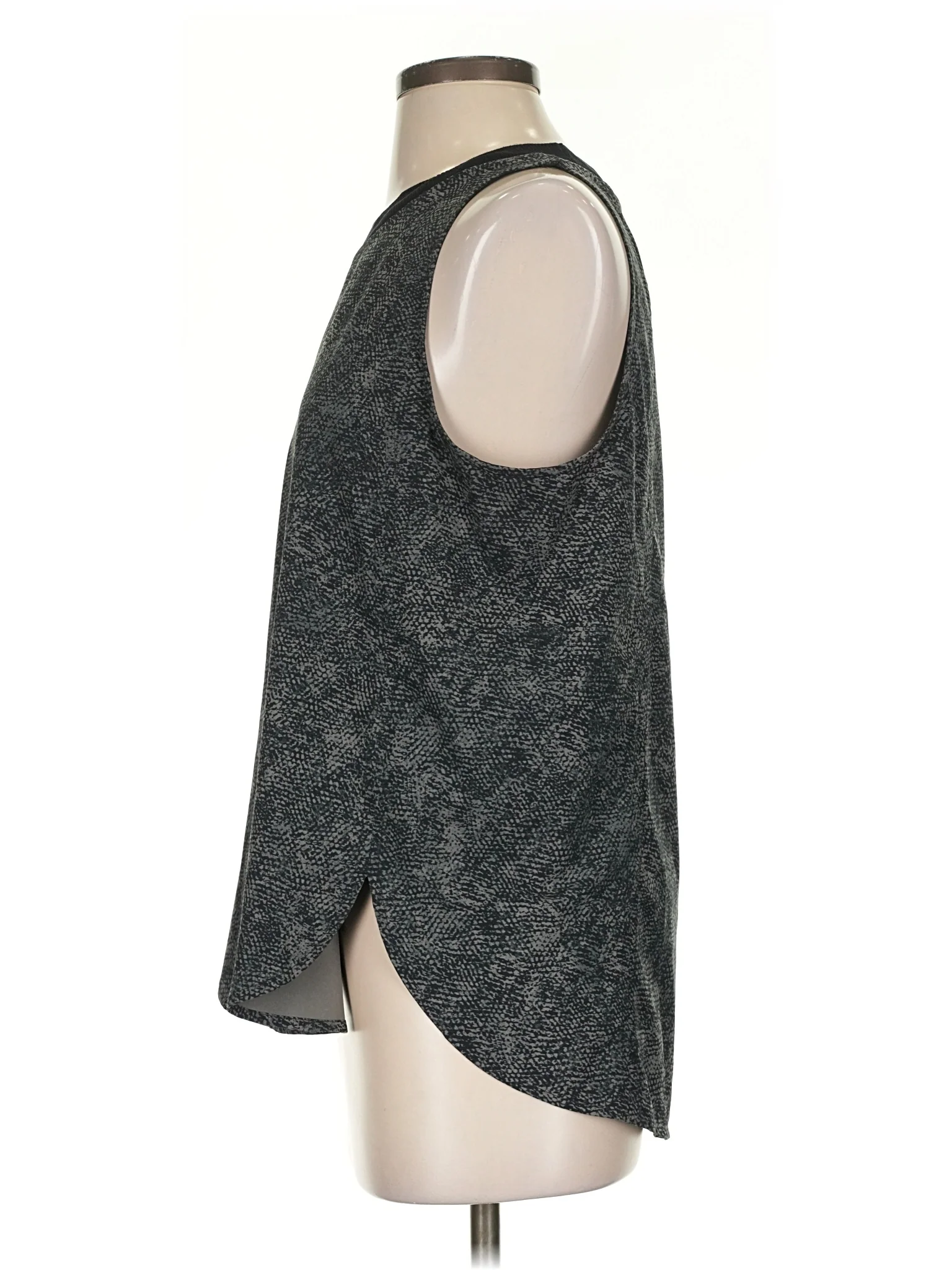 Sleeveless Top - Image 4