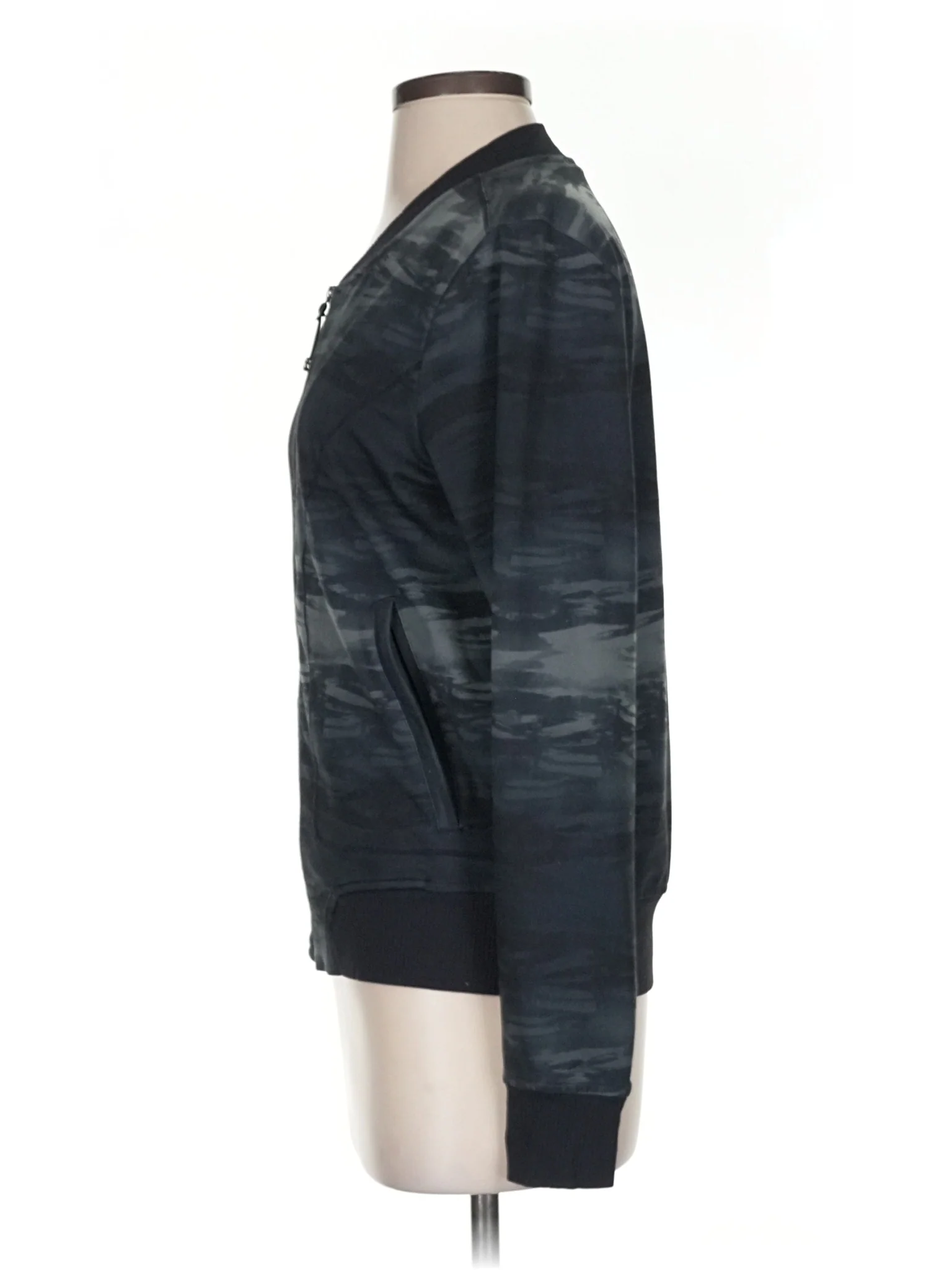 Track Jacket - Image 4